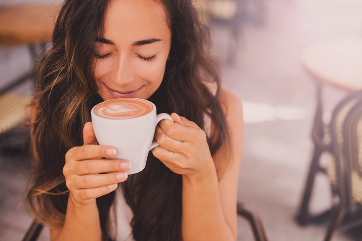 Café y cúrcuma, una combinación poderosa para la salud.  Foto Shutterstock.